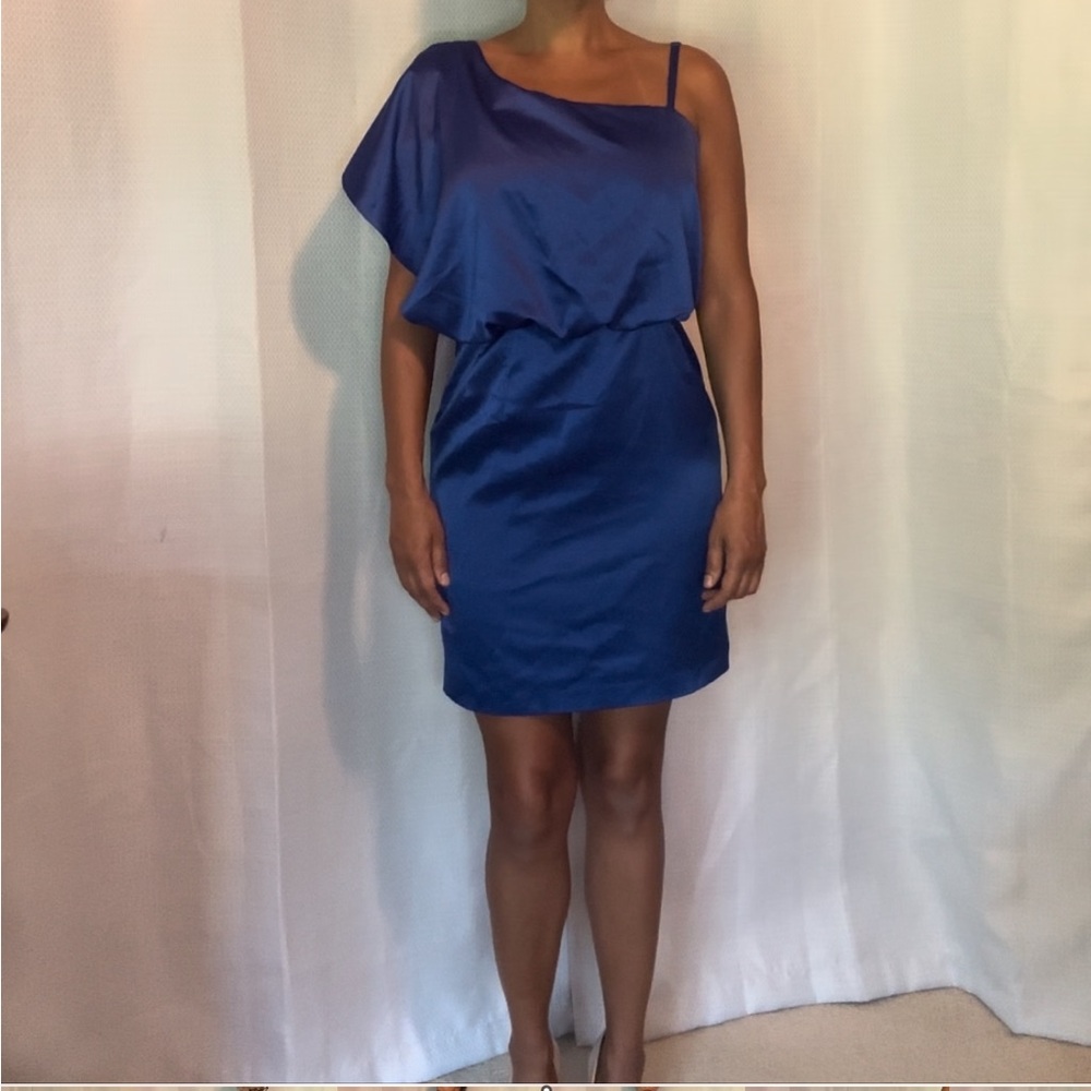 Jessica Simpson Size 6 Dress